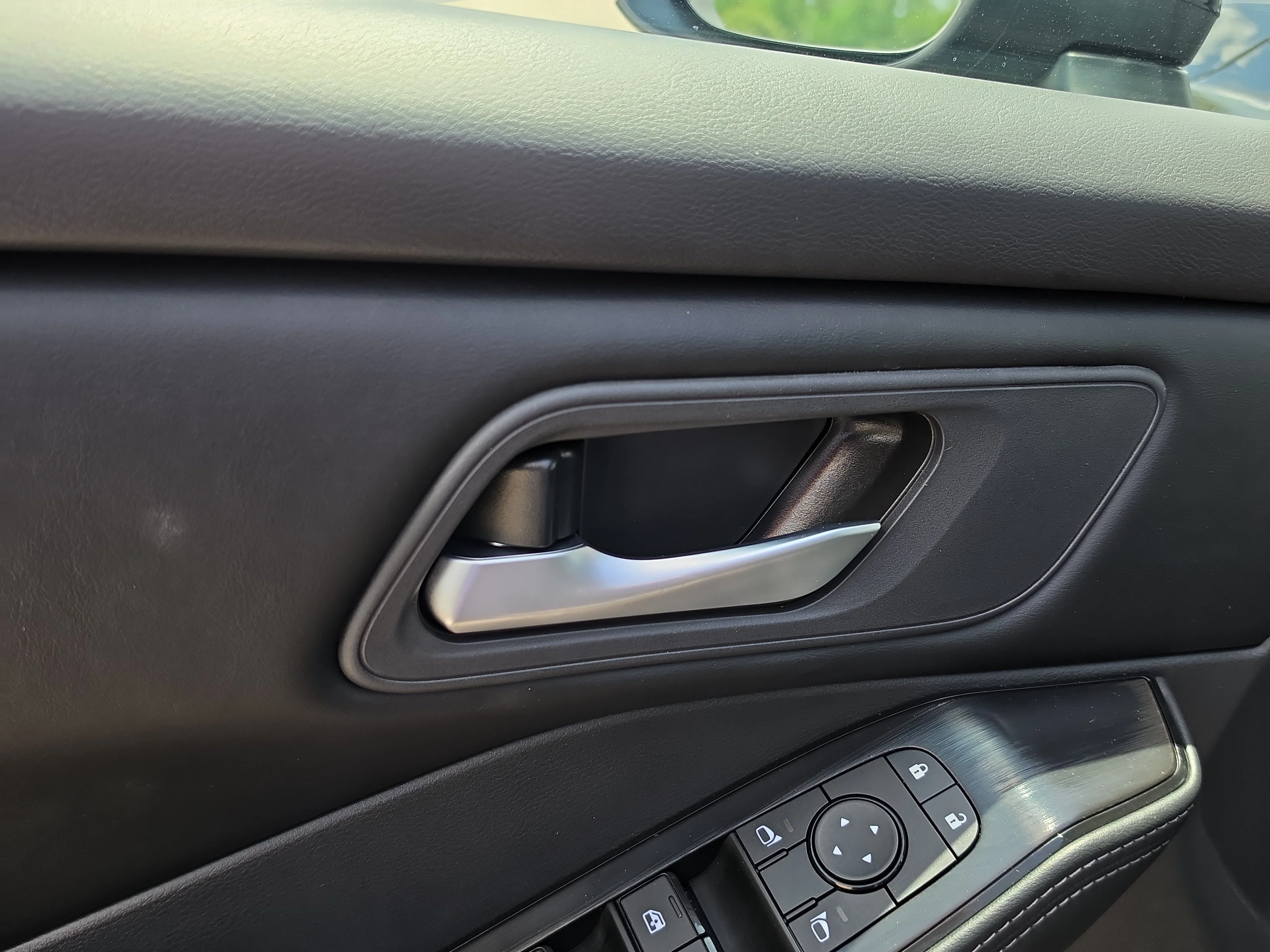 Certified Used 2026 Super Black Nissan SV image 19