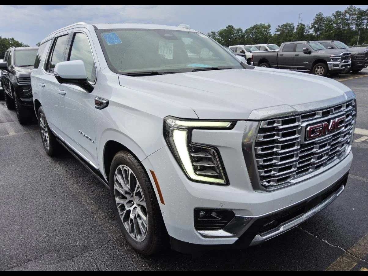 Used 2026 Glacier White Tricoat GMC Denali image 13