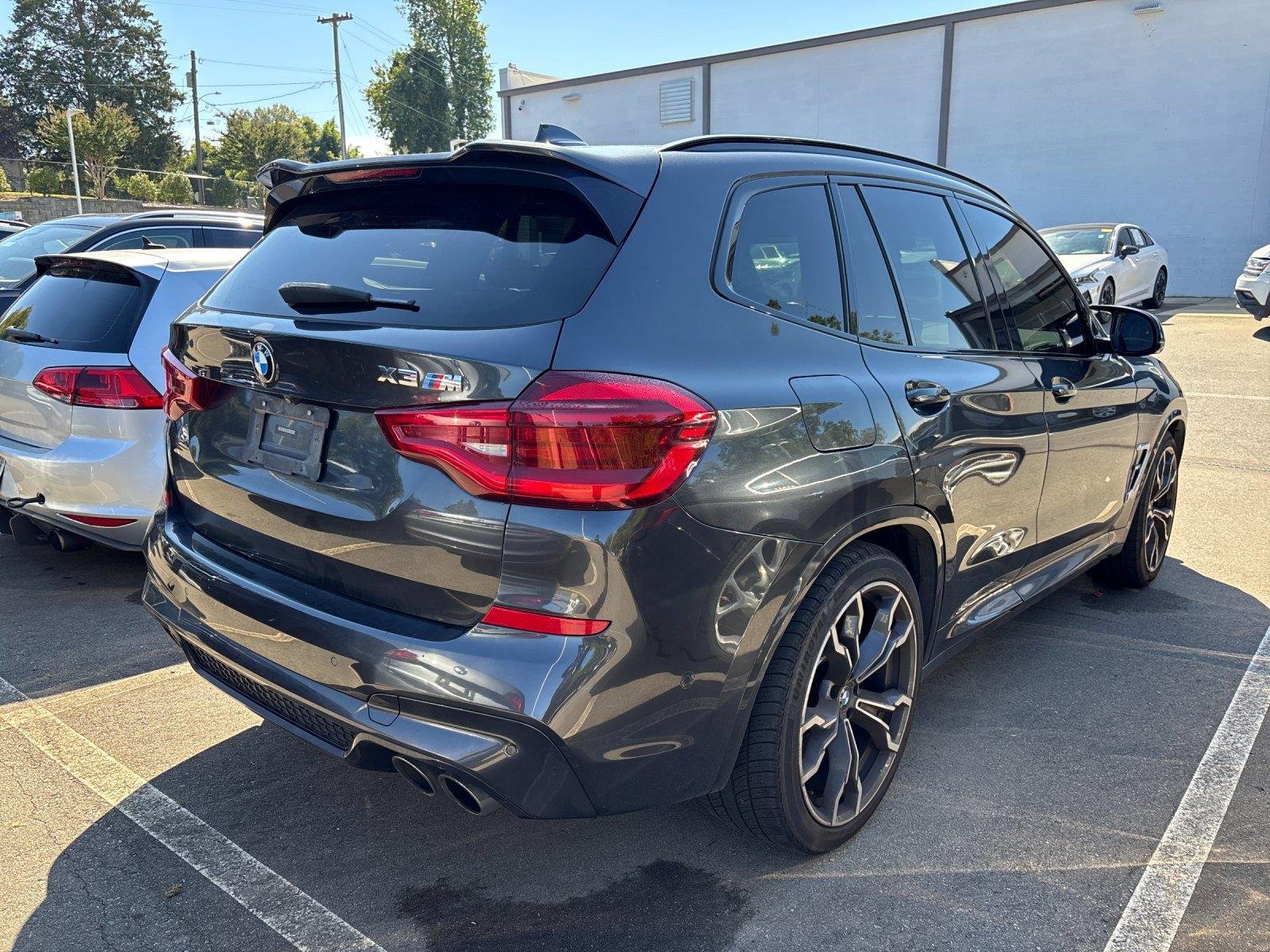 Used 2020 Dark Graphite Metallic BMW  image 5