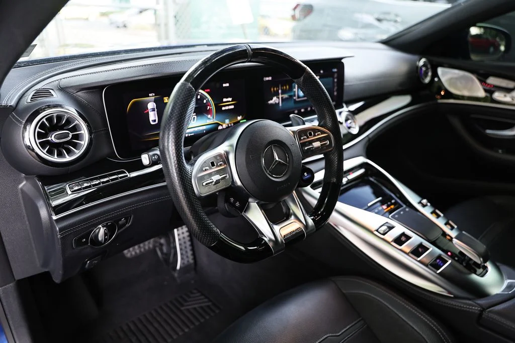 Used 2020 Brilliant Blue Metallic Mercedes-Benz Base image 23