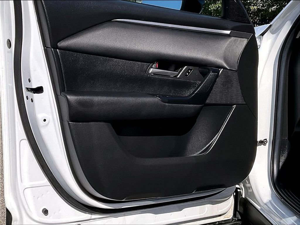 Used 2025 Wind Chill Pearl Mazda 2.5 S Select Package image 9