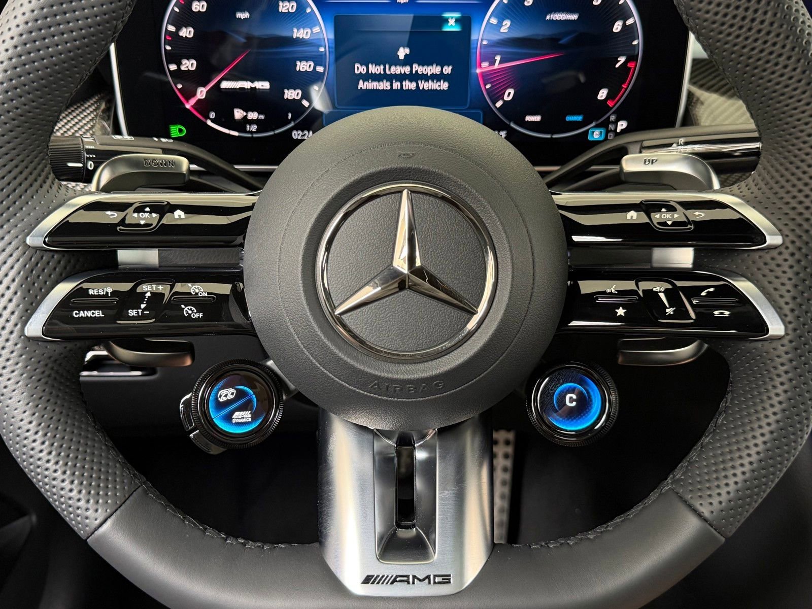 New 2026 MANUFAKTUR Alpine Grey Mercedes-Benz AMG® GLC 43 4MATIC® Coupe image 37