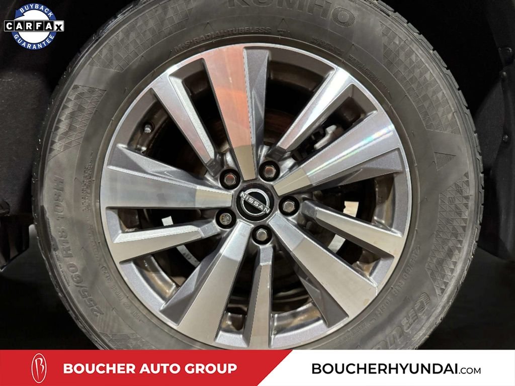 Used 2022 Gray Nissan SL image 32