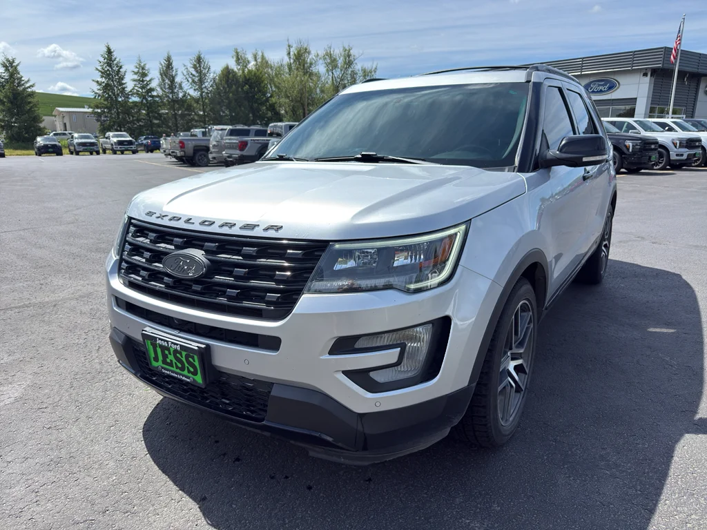 2017 Ford Explorer Sport 4WD's photo