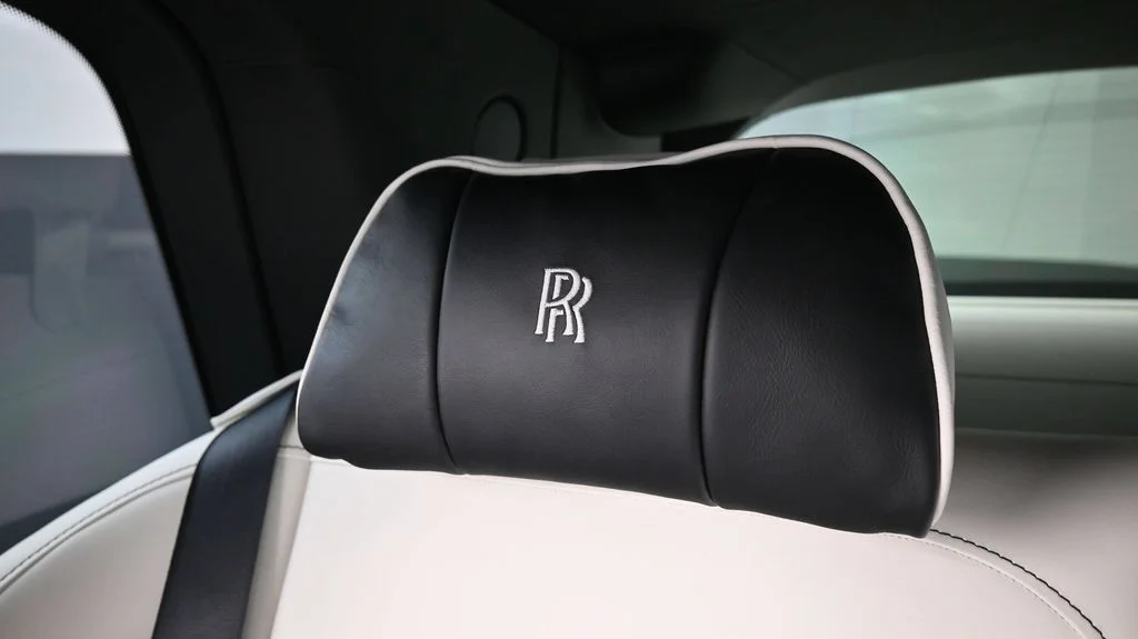 Certified Used 2022 White Rolls-Royce Black Badge image 20