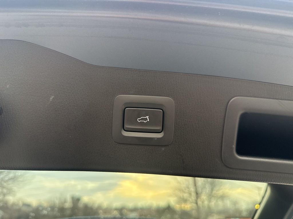 Used 2023 Gray Mazda 2.5 S Carbon Edition image 27
