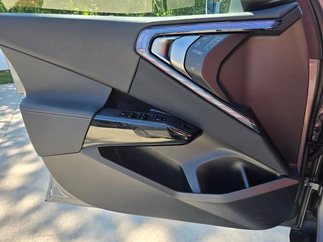 Used 2026 Skyscraper Grey Metallic BMW 30 xDrive image 25