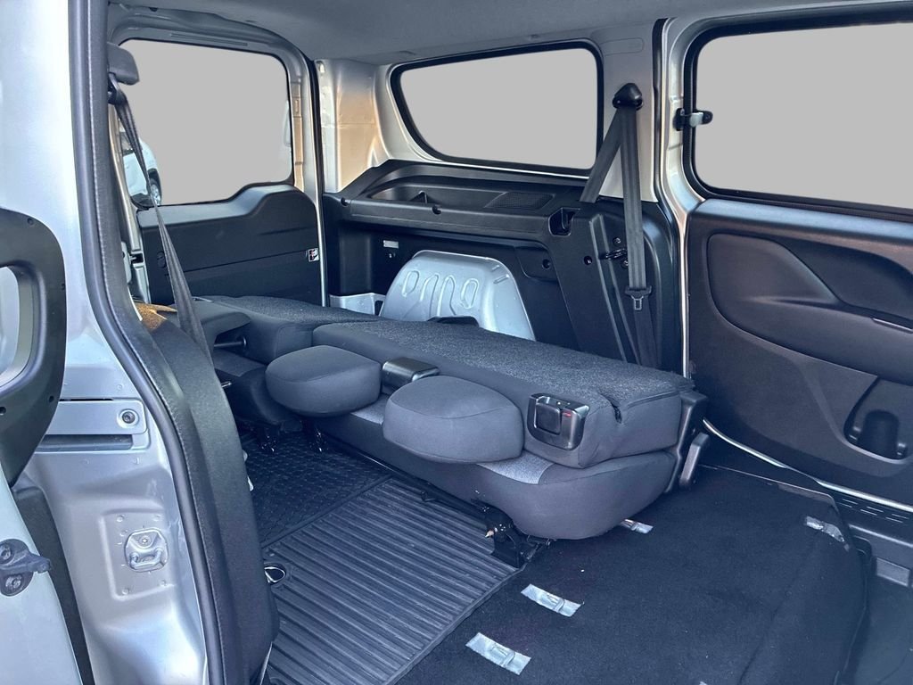 Used 2021 Silver Ram SLT image 11