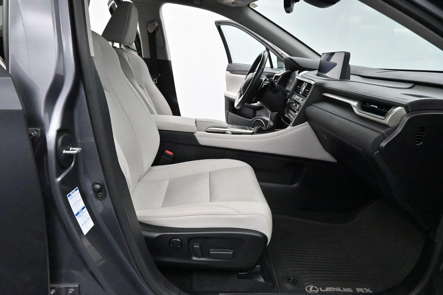 Used 2021  Lexus RX 350 image 35