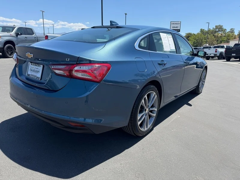 Used 2024 Lakeshore Blue Metallic Chevrolet 2LT image 3