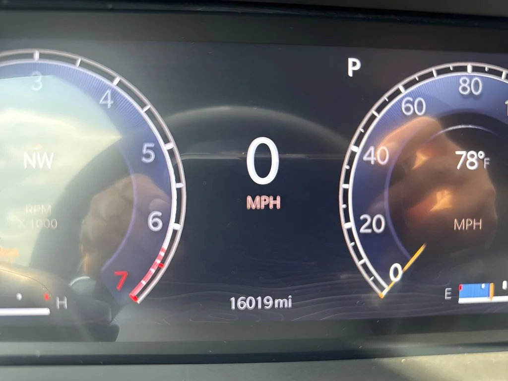Used 2024 Silver Jeep Altitude X image 24