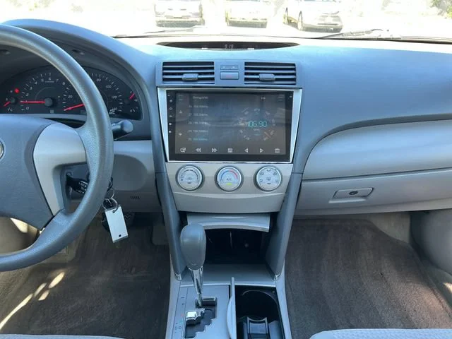 Used 2011 Blue Ribbon Metallic Toyota LE image 19