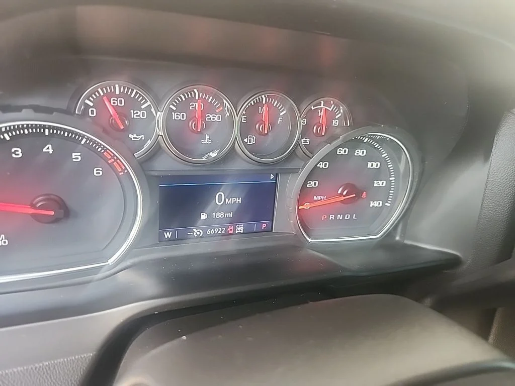 Used 2021 White Chevrolet RST image 8