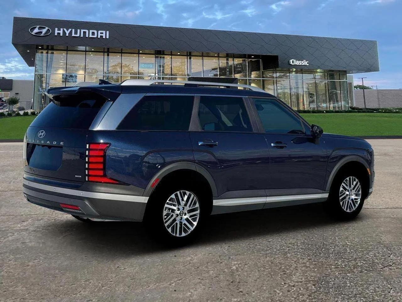 New 2026 Classy Blue Pearl Hyundai SEL 7P image 8