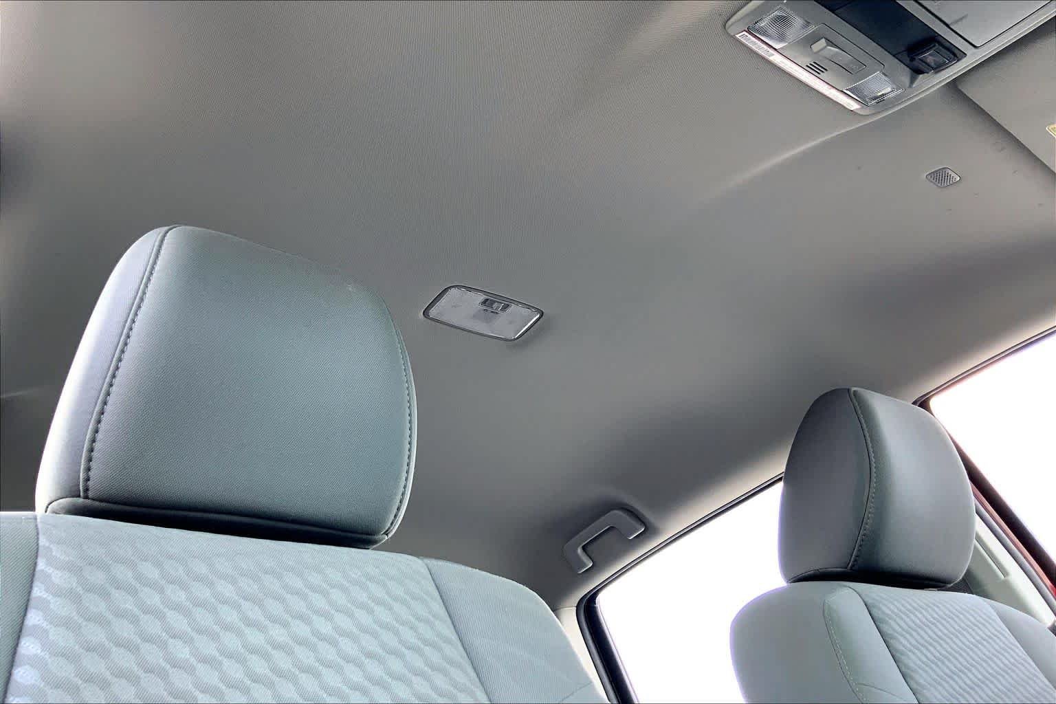 Used 2021 Barcelona Red Metallic Toyota SR image 25
