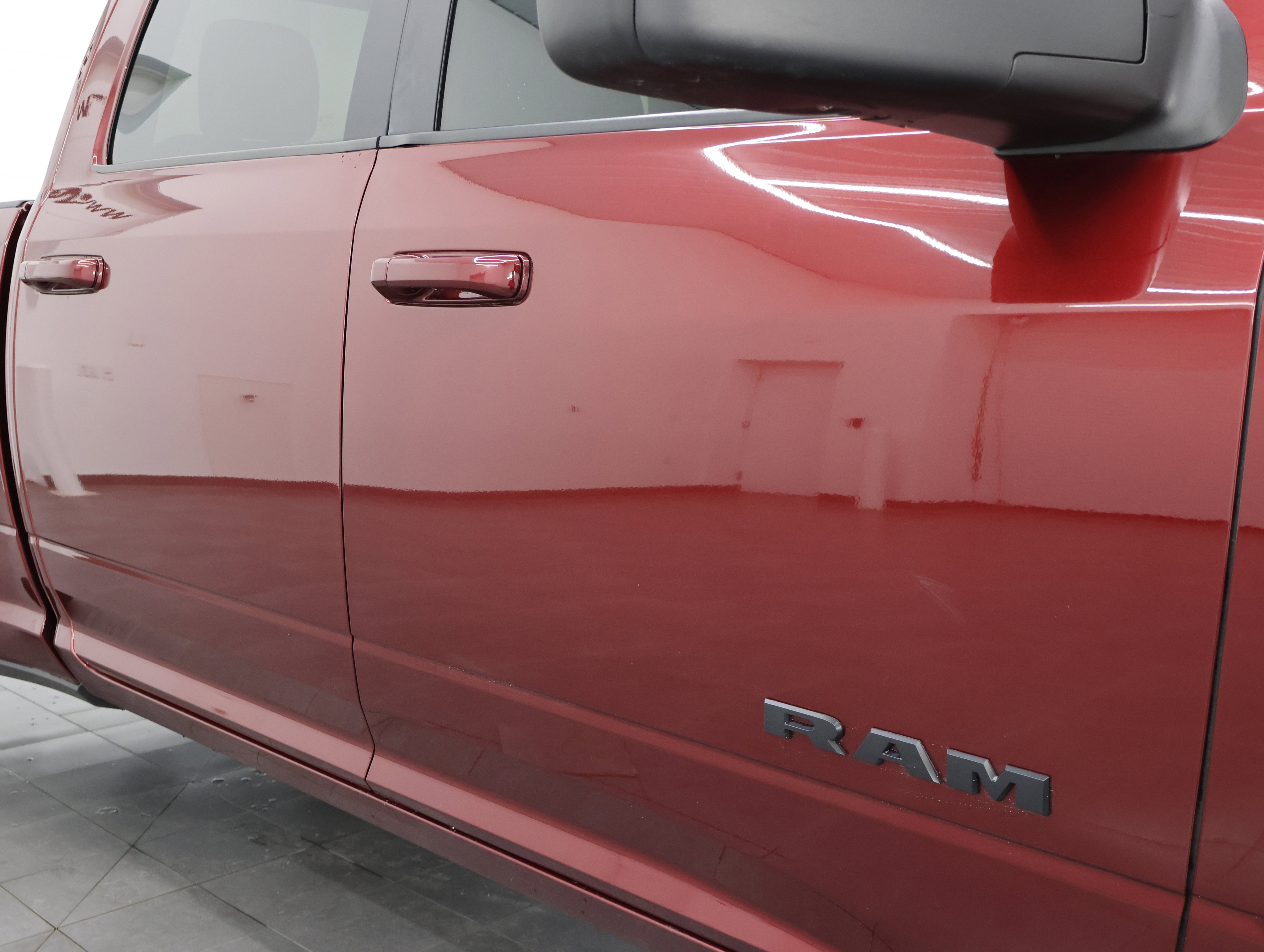 Used 2023 Delmonico Red Pearlcoat Ram 4x4 Crew Cab Big Horn DRW: CREW-LONG-DRW-BIG HORN LVL 1-NIGHT-6.7L DIESEL-NAV-4WD-1 OWNER image 23