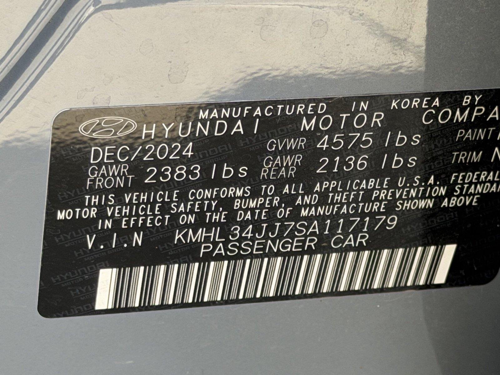 Used 2025 Transmission Blue Hyundai SEL image 29