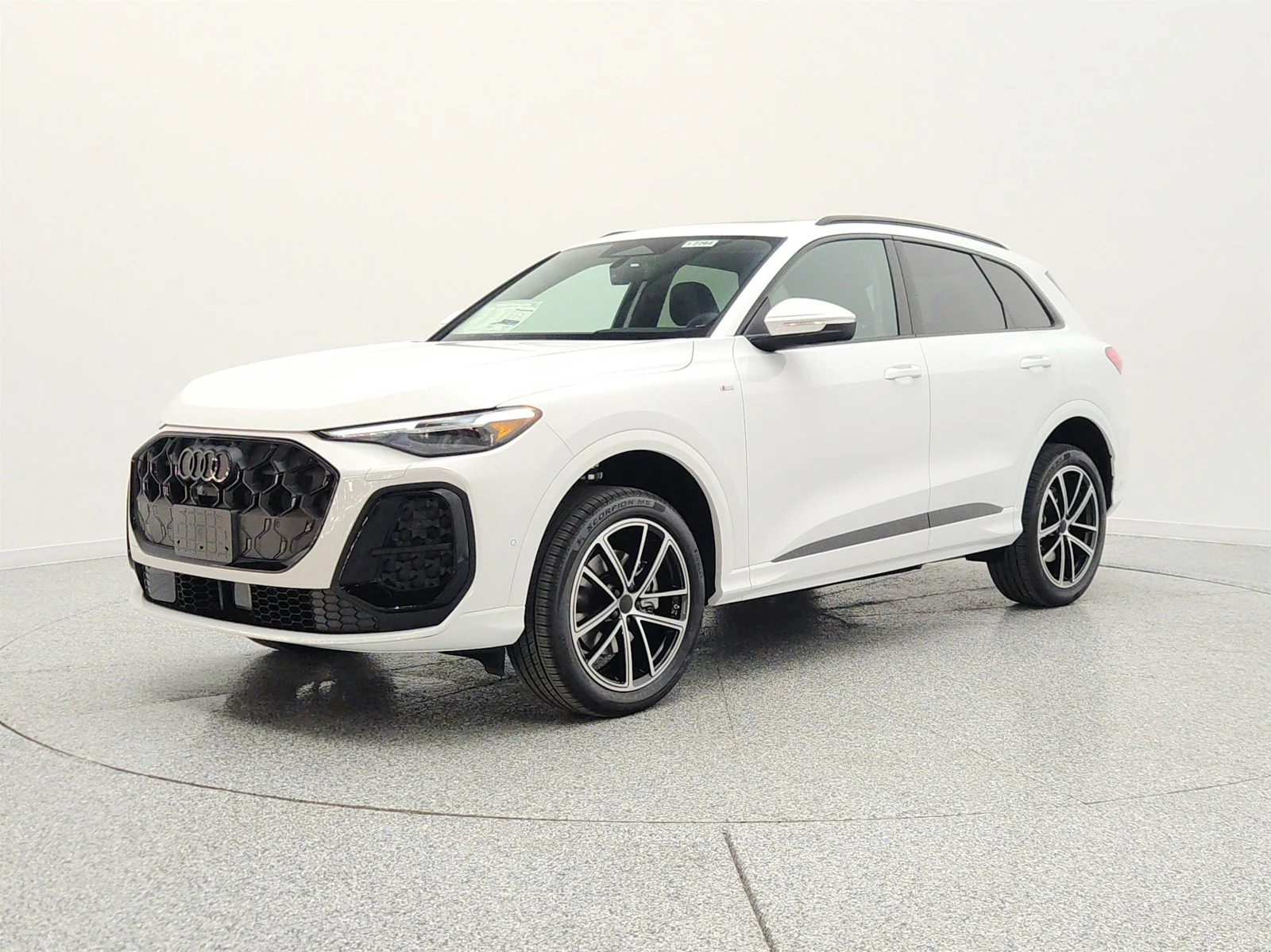 2026 Audi Q5 Premium Plus quattro's photo