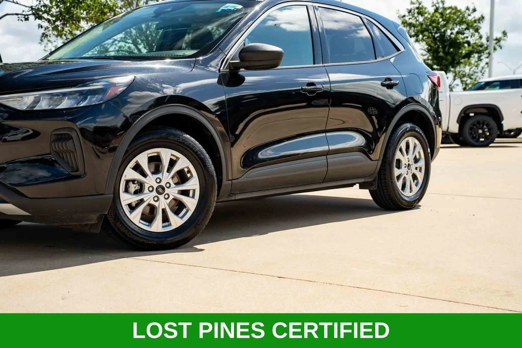 Used 2024 Black Ford Active image 6