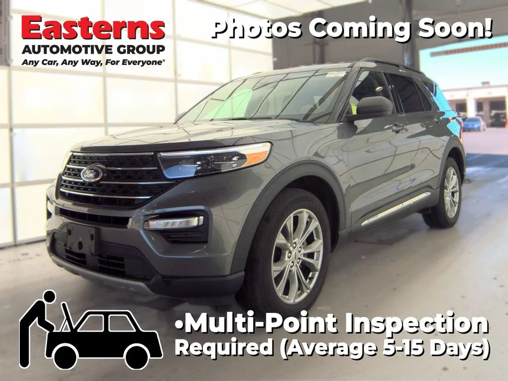 Used 2022 Gray Ford XLT image 1