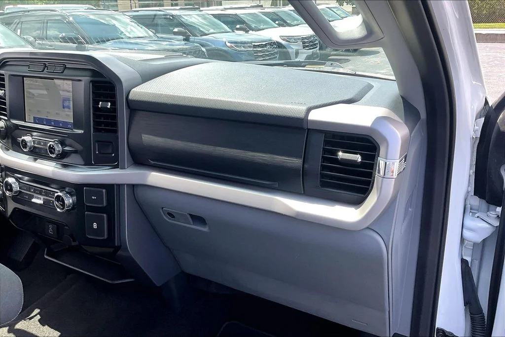 Used 2023 White Ford XLT image 15