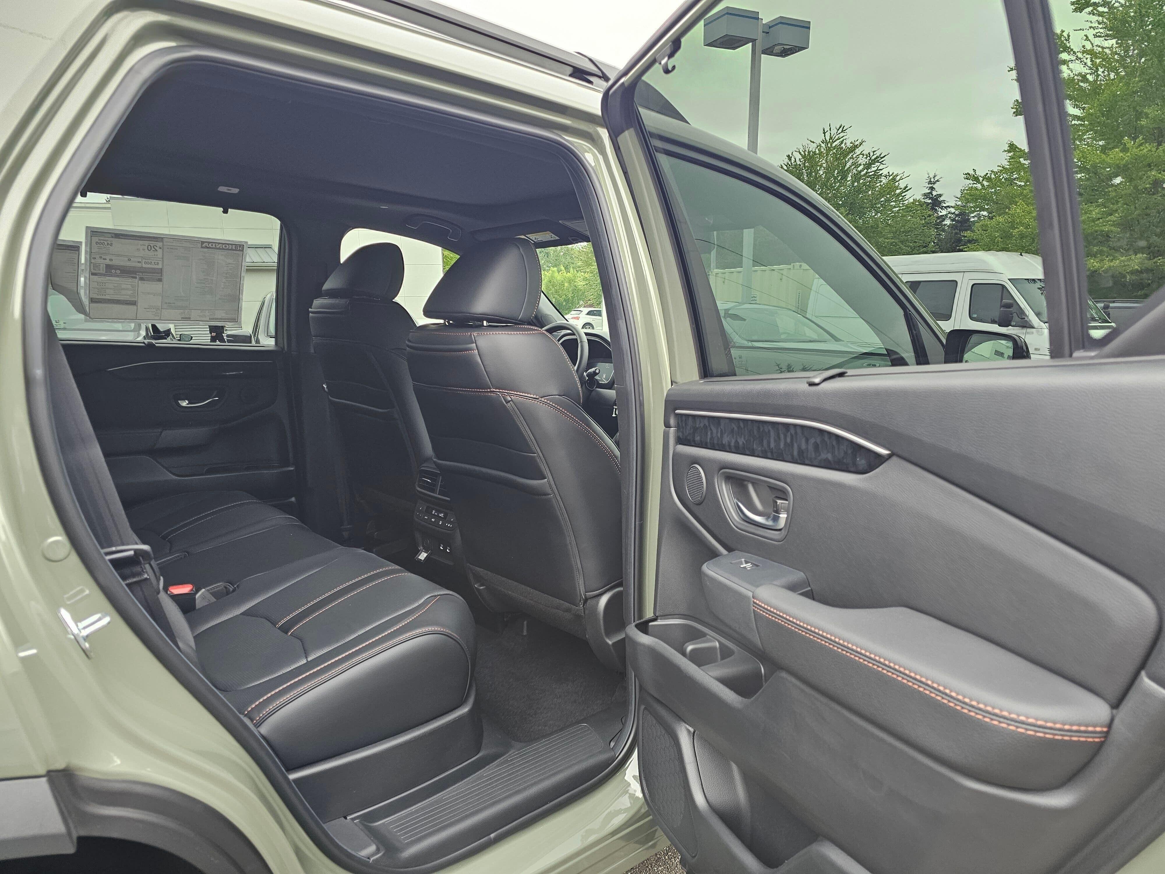 New 2026 Ash Green Metallic Honda TrailSport Elite image 14