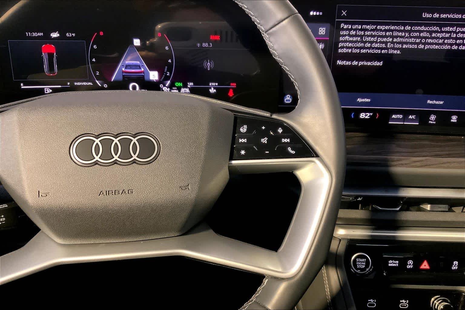 Used 2025 Navarra Blue Metallic Audi Premium image 25