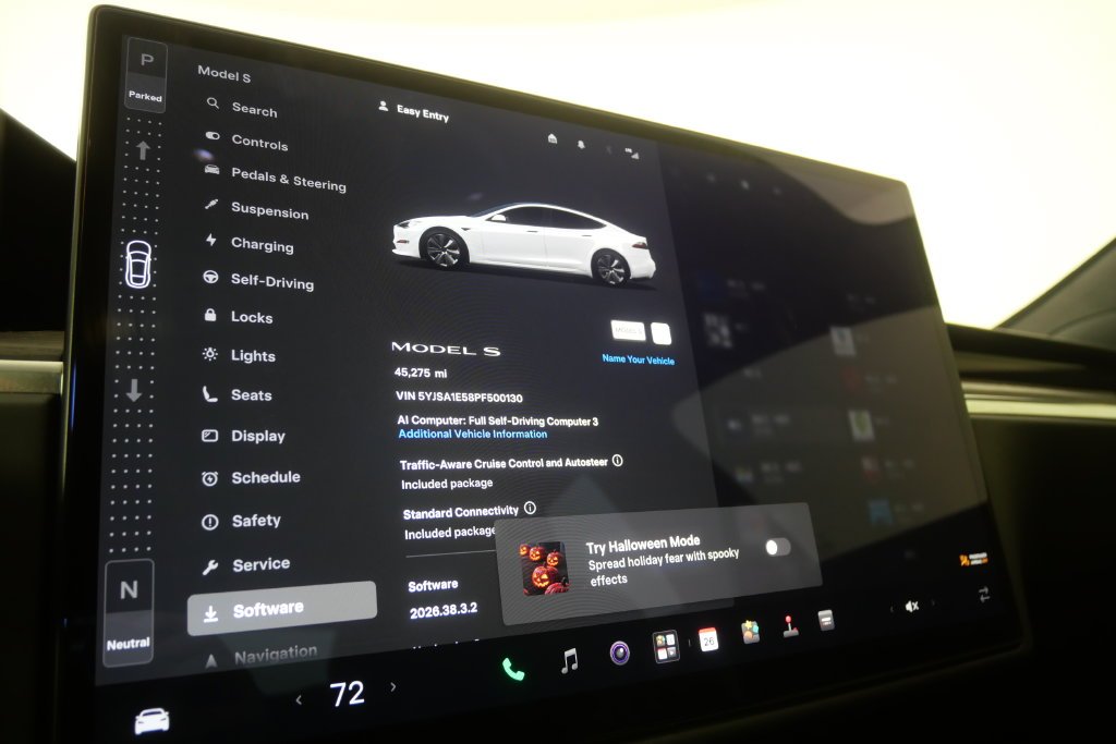 Used 2023 Pearl White Multi-Coat Tesla Base image 26