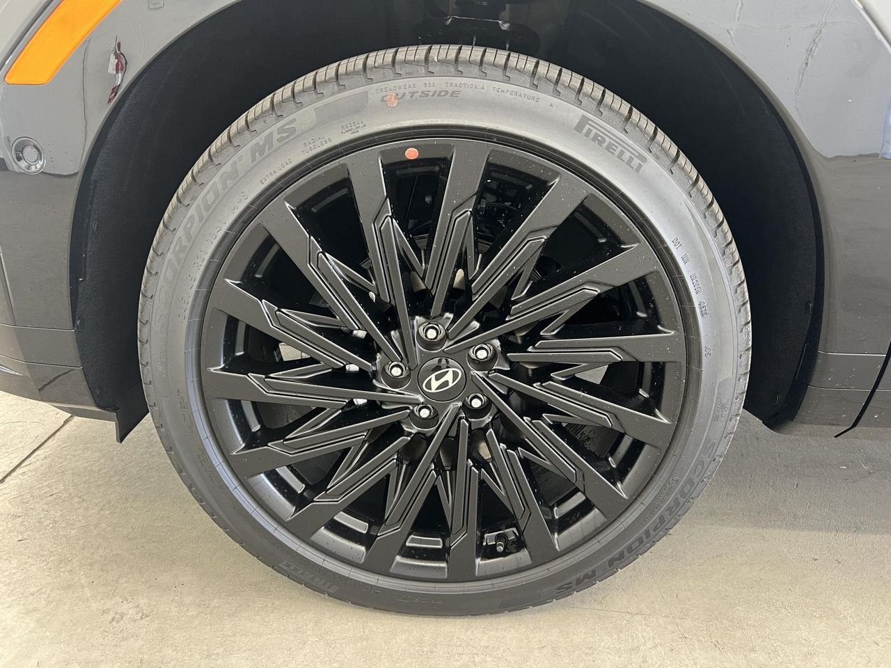 New 2026 Hampton Gray Hyundai Calligraphy AWD image 7