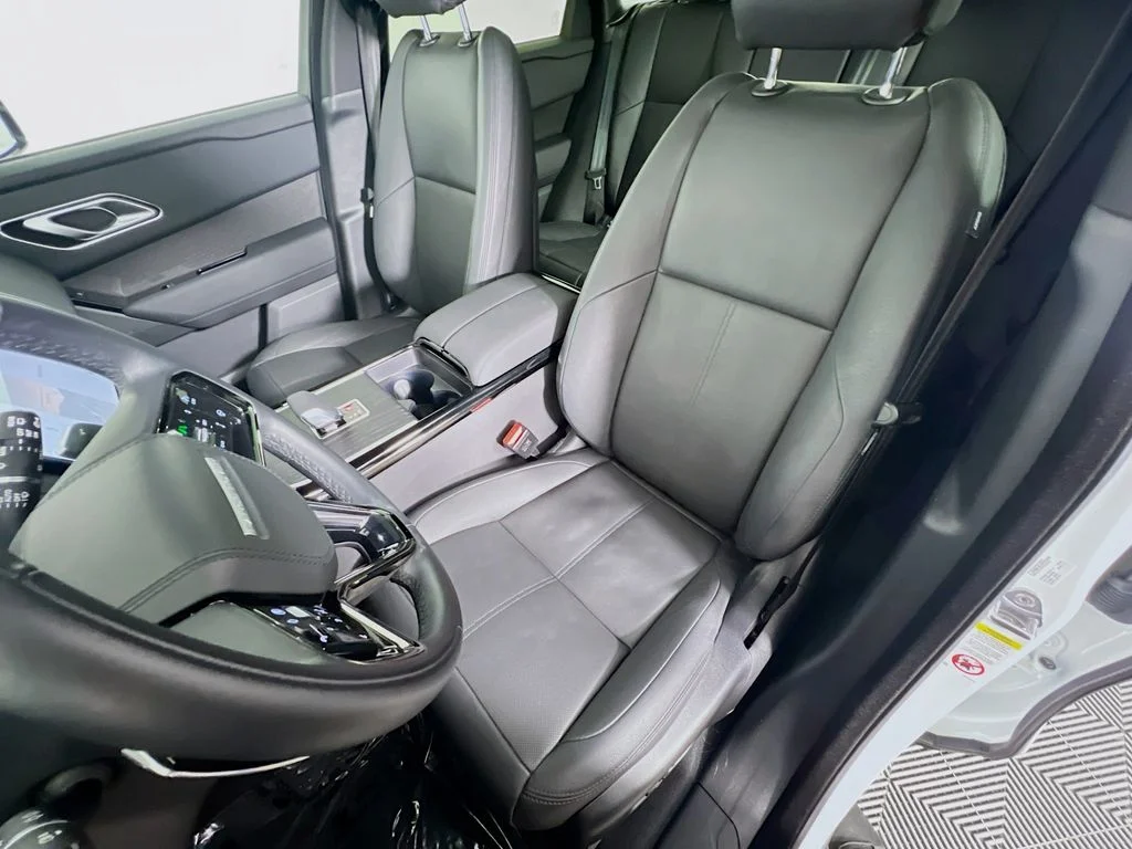 2026 Land Rover Range Rover Velar S - Photo 22