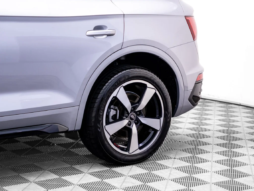 Used 2023 Silver Audi 45 S line Premium image 35