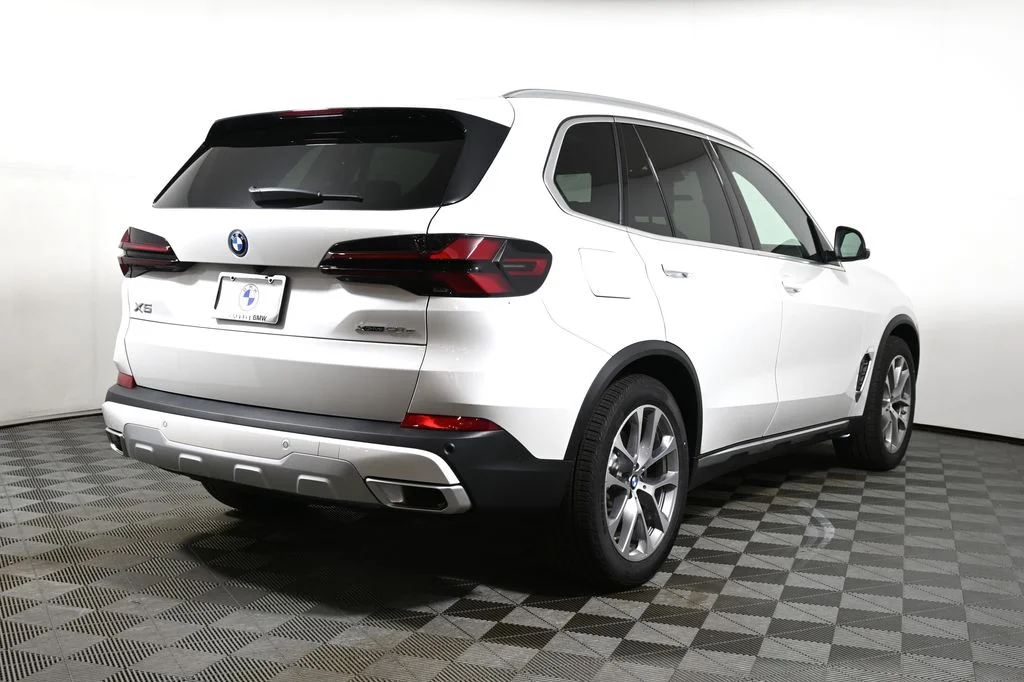 Used 2026 White BMW xDrive50e image 7
