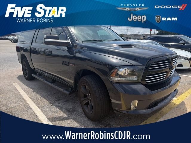 2016 RAM 1500 Sport 4x4 Crew Cab 5'7's photo
