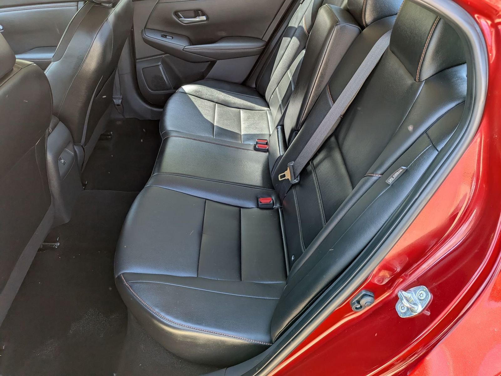 Used 2023 Scarlet Nissan SR image 27