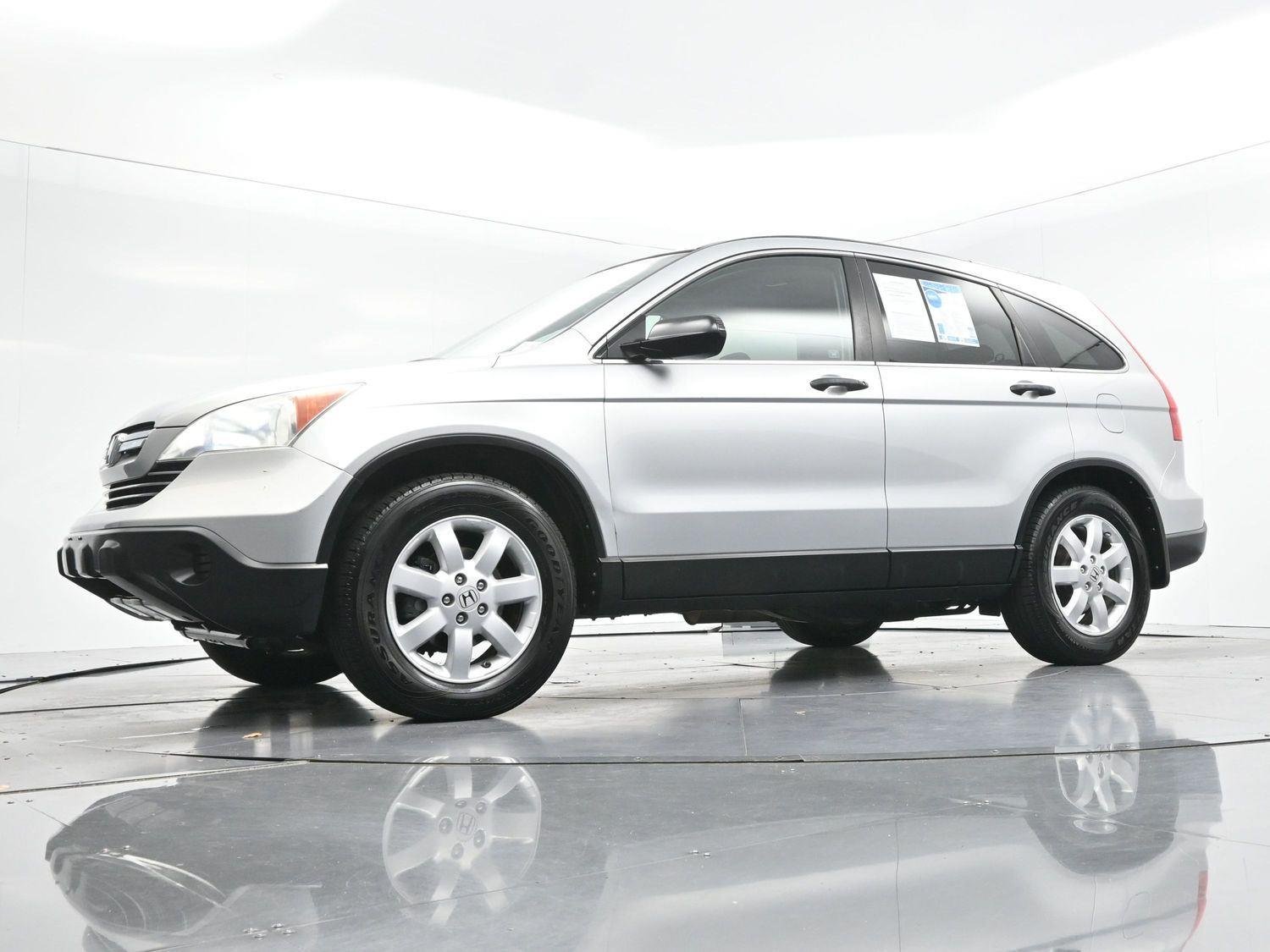 Used 2009 Alabaster Silver Metallic Honda EX image 37