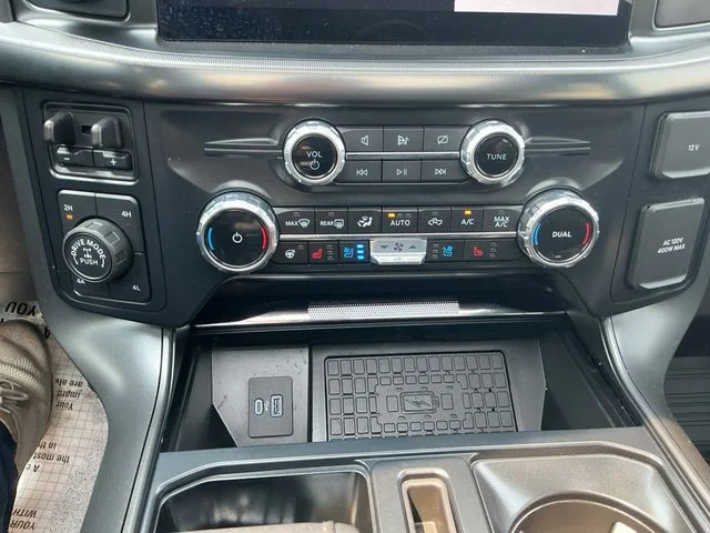 Used 2024 Black Ford Lariat image 17