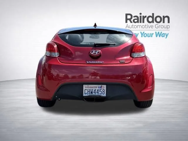 Used 2015 Boston Red Metallic Hyundai RE:FLEX image 6