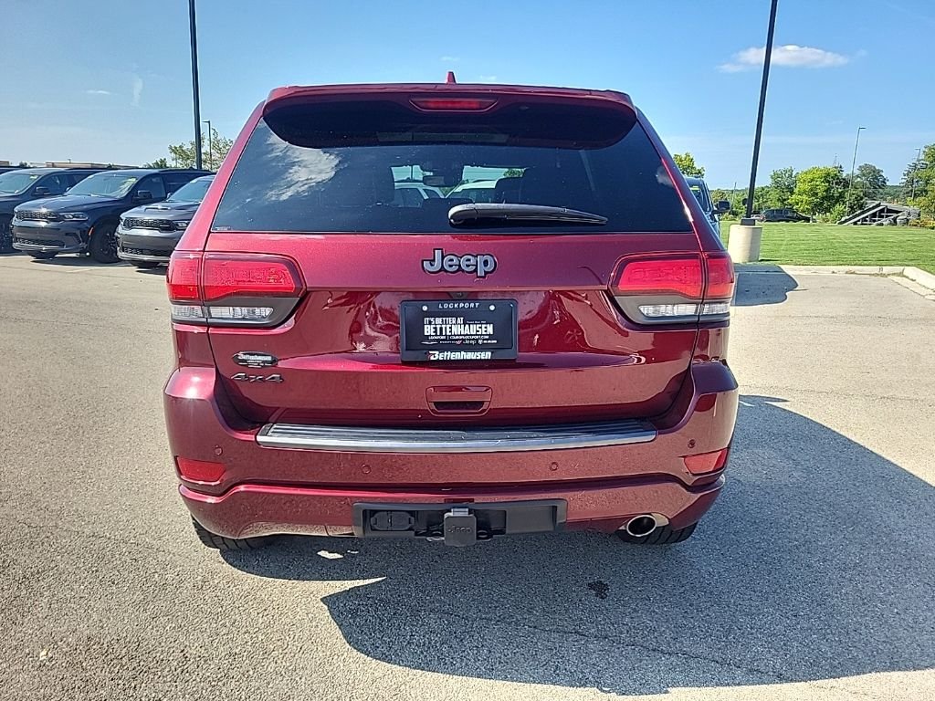 Used 2021 Red Jeep Limited image 4