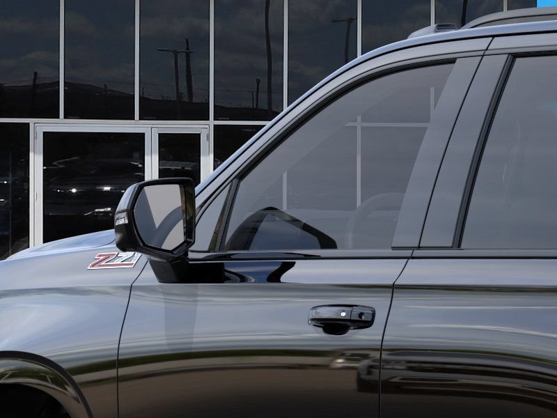 2026 Chevrolet Tahoe Z71 - Photo 12