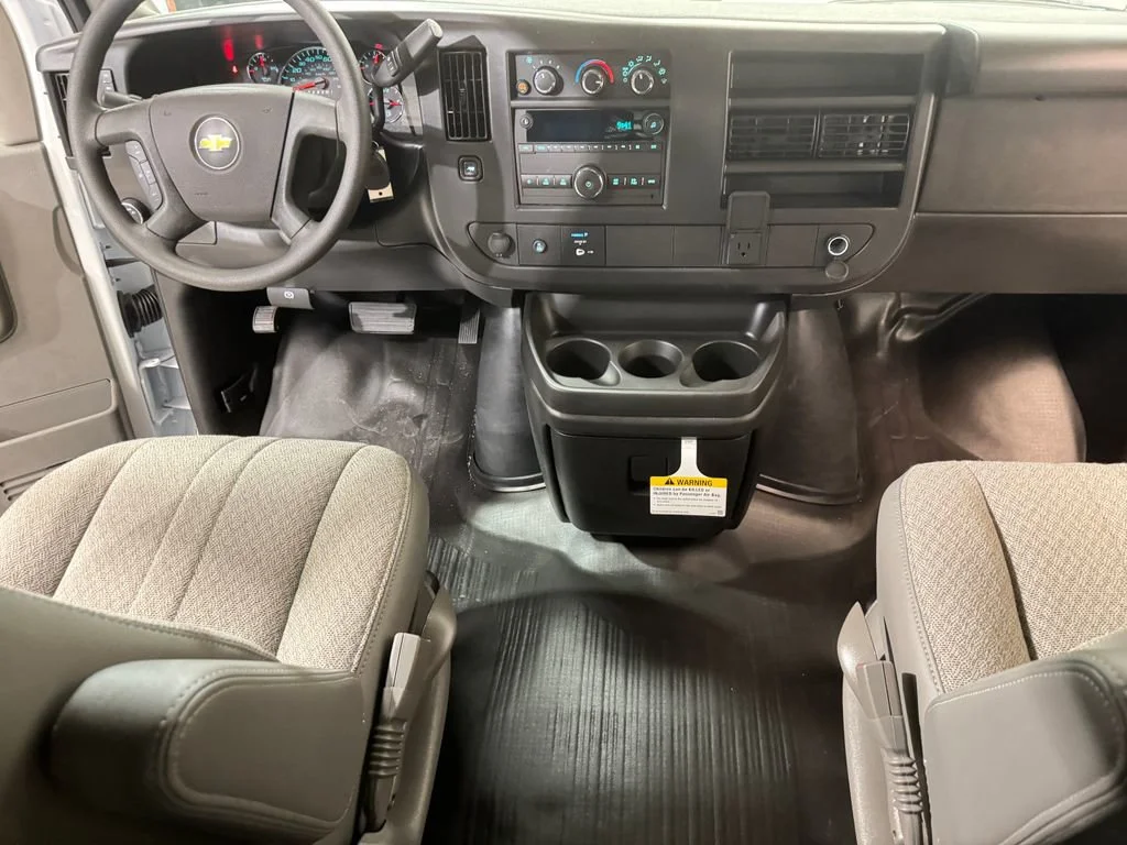 2026 Chevrolet Express Cargo Work Van - Photo 10