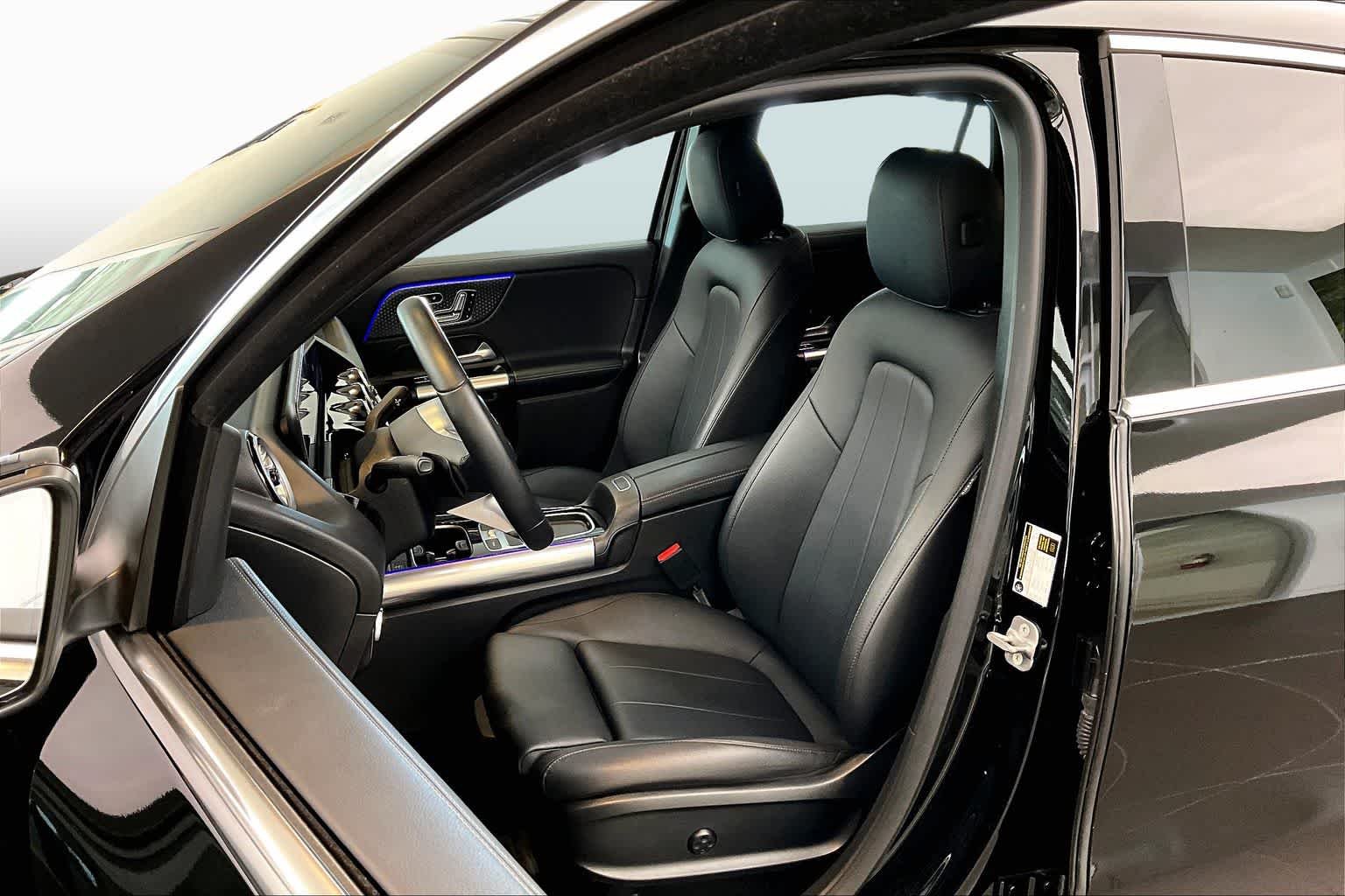 Used 2024 Night Black Mercedes-Benz GLA 250 image 8