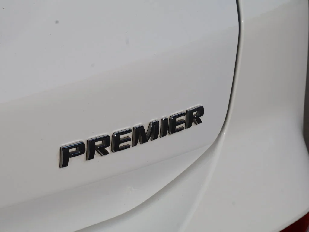 Used 2024 White Chevrolet Premier image 9