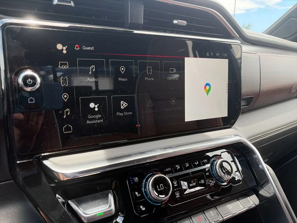 New 2026 Glacier White Tricoat GMC Denali Ultimate image 21