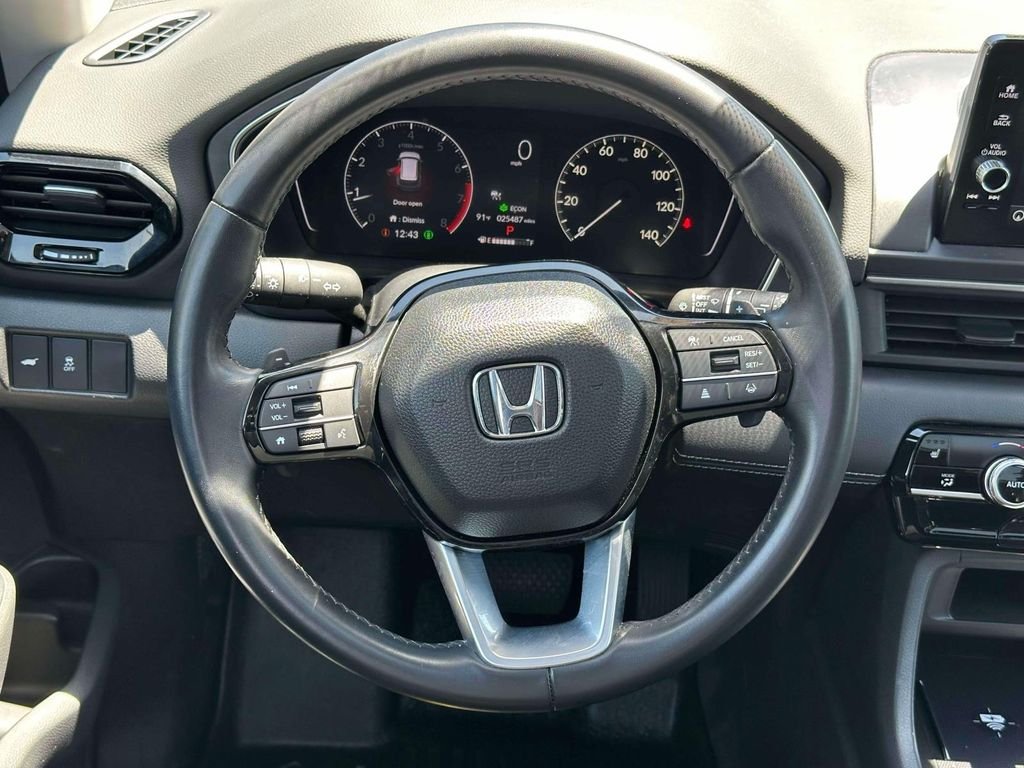 Used 2024 Black Honda Touring image 13