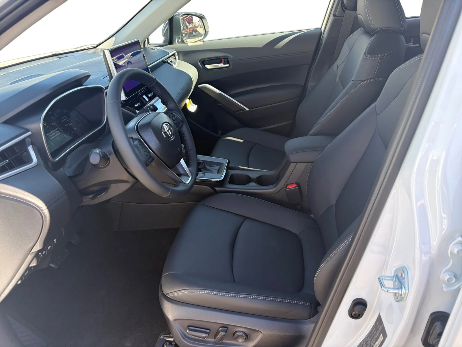 New 2026 Wind Chill Pearl <sup>1</sup> Toyota  XLE image 12