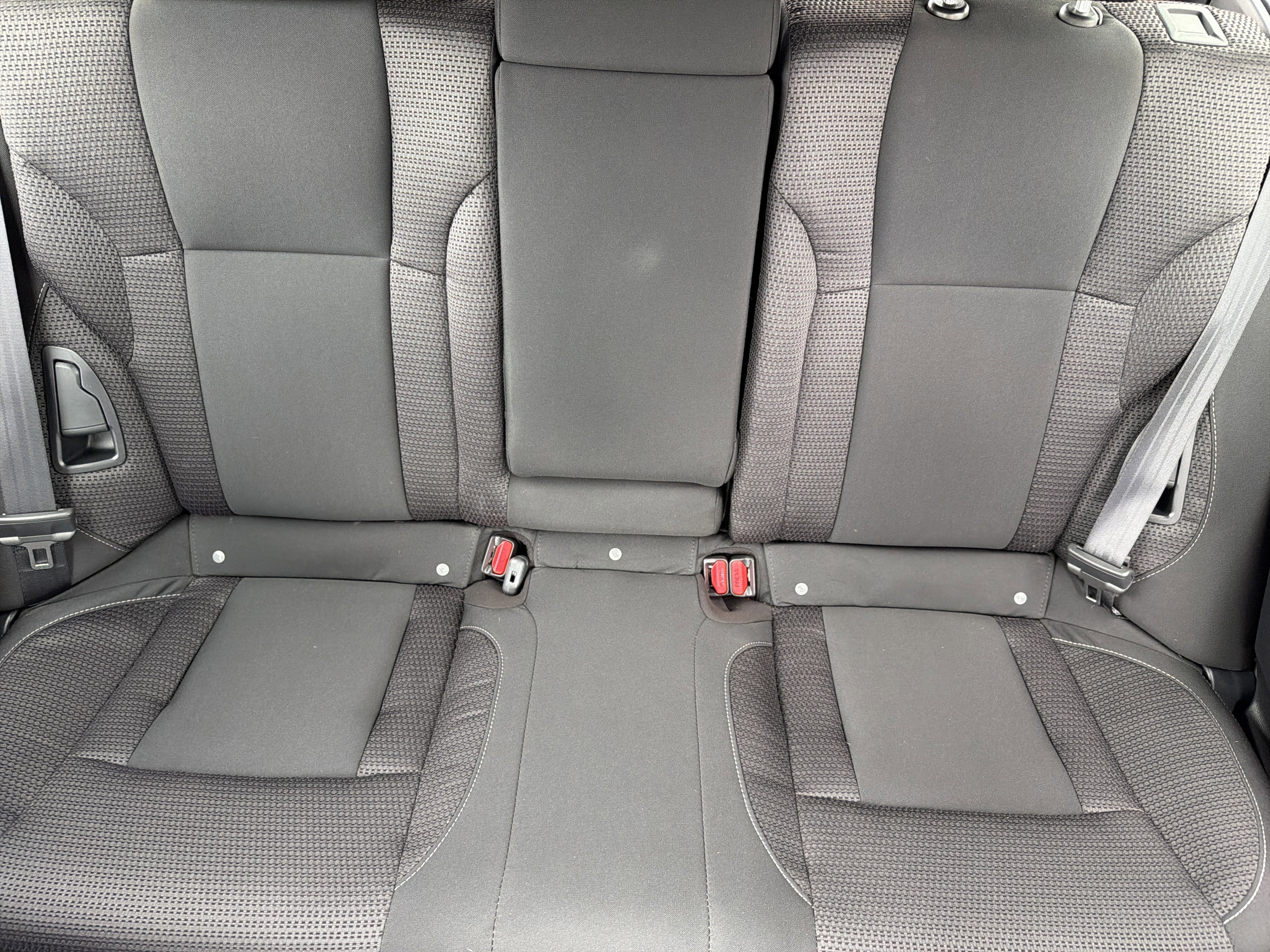 2025 Subaru Outback Premium - Photo 13