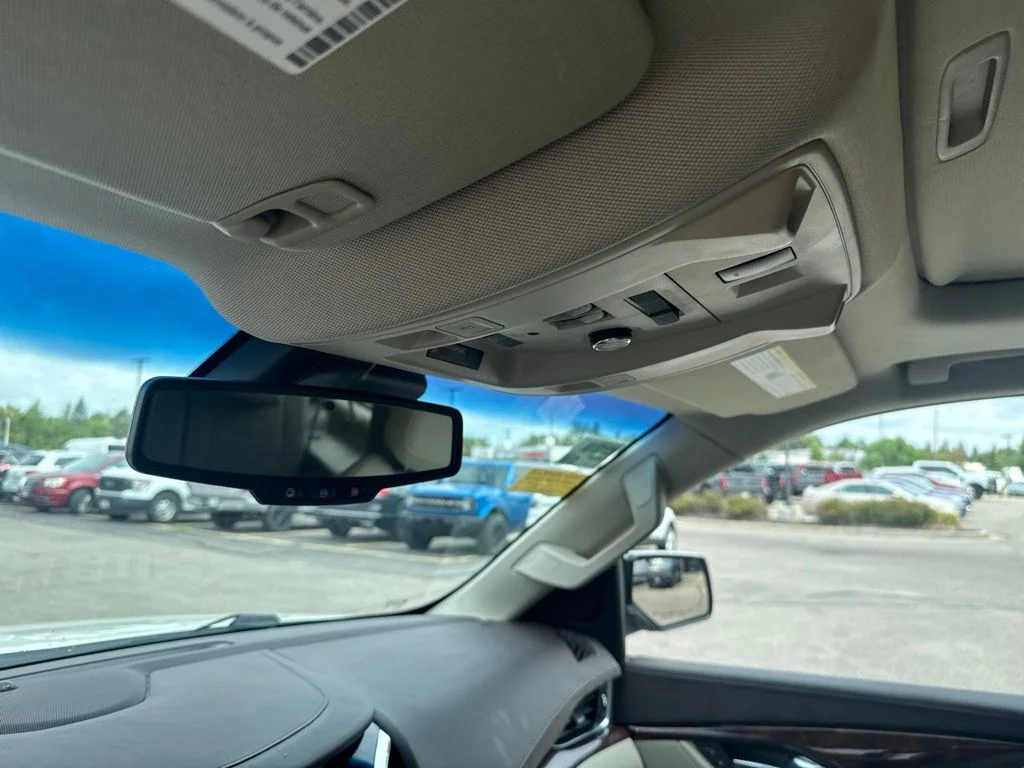 Used 2015 White Diamond Clearcoat Cadillac Luxury image 23