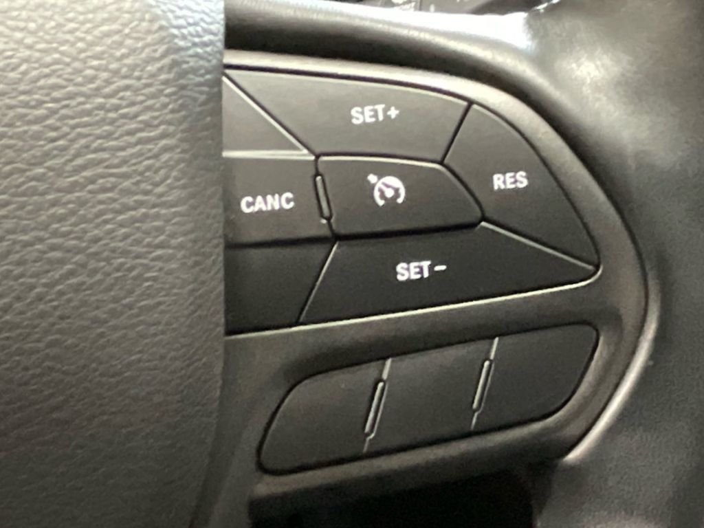 Used 2019 White Jeep Trailhawk image 34