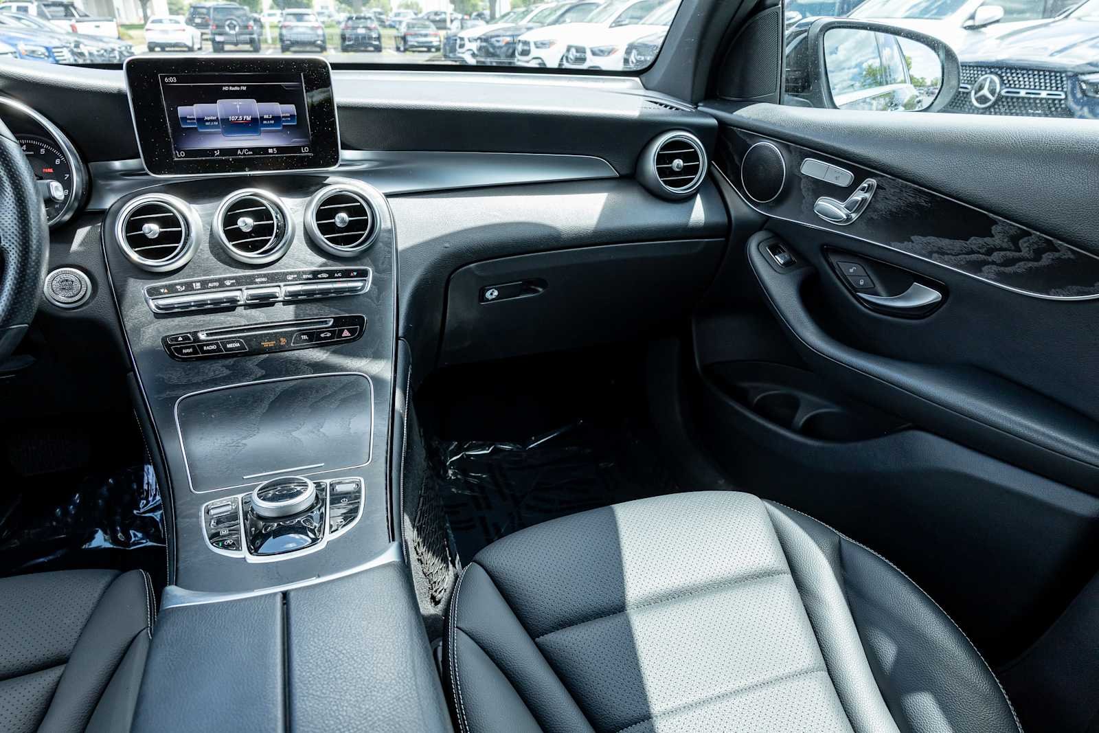 Used 2018 Black Mercedes-Benz GLC 300 image 11