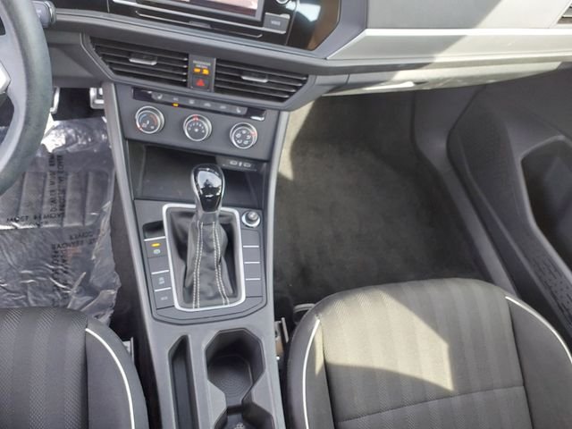 Used 2024 White Volkswagen 1.5T Sport image 15